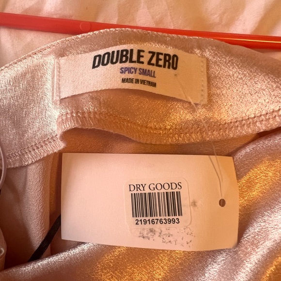 Dry goods, light and pastel pink silk dress, size small, tag still on - Picture 3 of 4